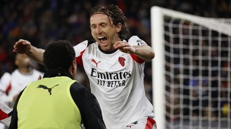 Modric risolve il rebus Pisa: il Milan vince 2-1 nel finale