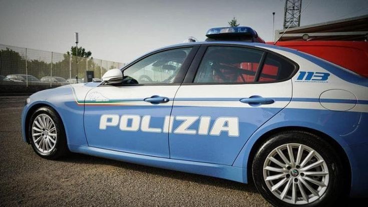 Firenze, donna trovata morta alle Cascine. Il pm dispone l’autopsia