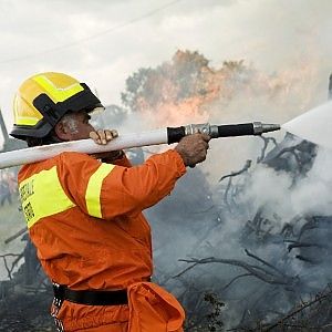 In arrivo forti venti e temperature fuori stagione, scatta l'allerta incendi in montagna