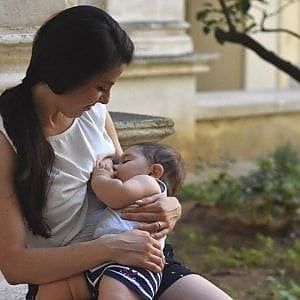 Potenza, la campagna "Io ciuccio dove mi pare" diventa sportello informativo