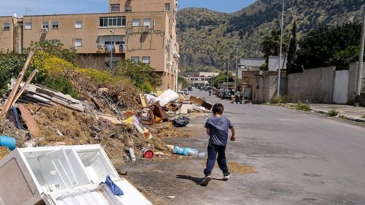 I vescovi convocano la città allo Zen: “Uniti contro la violenza che sfregia Palermo”