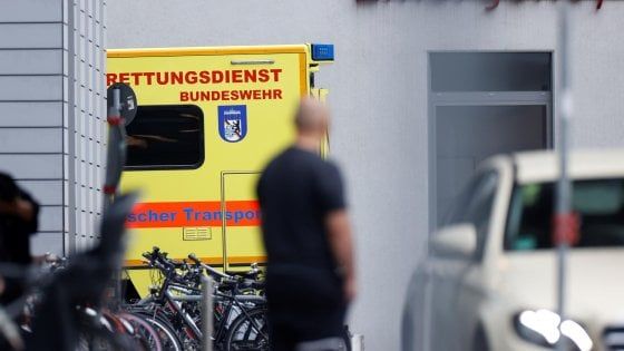 Avvelenamento Navalnyj, ecco come Merkel ha ottenuto il trasferimento (ed evitato la crisi diplomatica)
