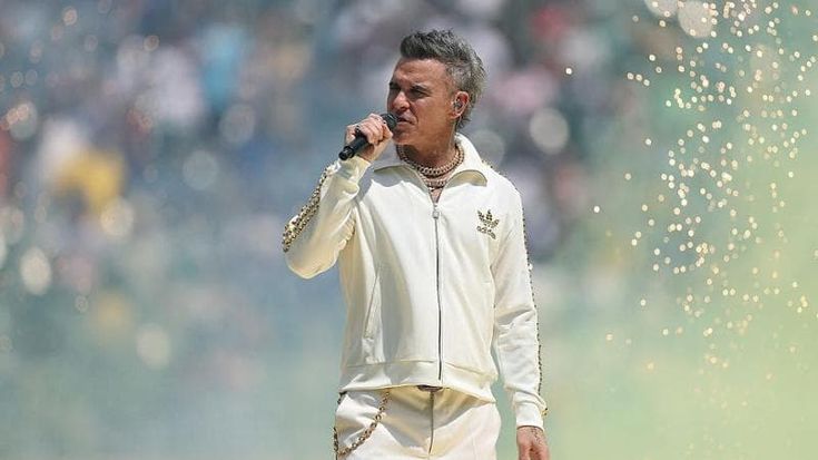 Robbie Williams parla della sindrome di Tourette con cui convive da anni: “È invadente”