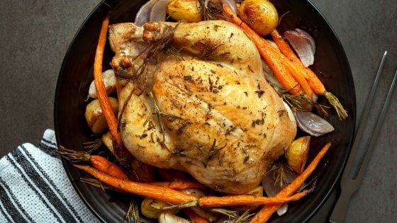 Pollo arrosto day, si festeggiano i nonni e il piatto delle domeniche con loro