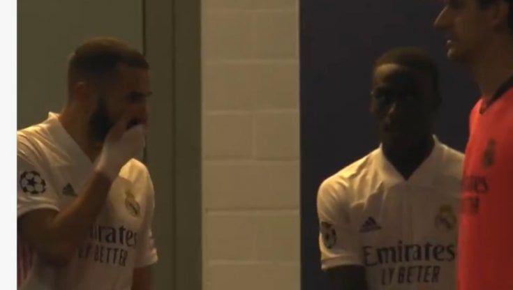 Caos Real Madrid, Benzema a Mendy: "Non passare la palla a Vinicius, sta giocando contro di noi"