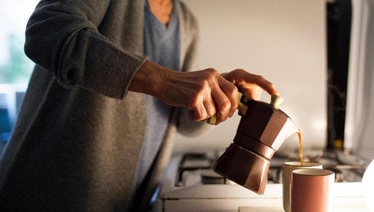 Caffè: il consumo moderato riduce il grasso e migliora il profilo ormonale