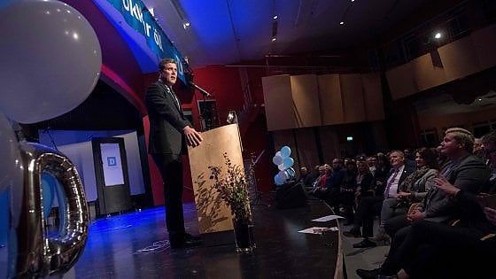 Islanda al voto, testa a testa tra il premier uscente e leader dei Verdi
