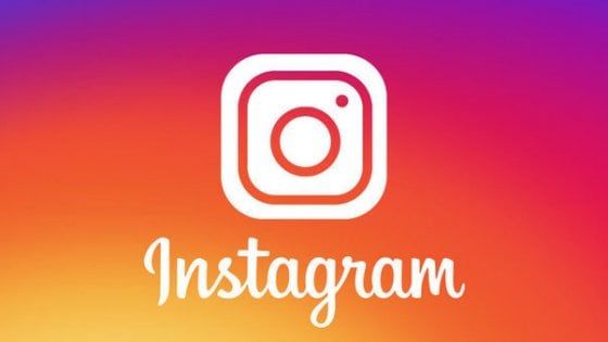 Rivoluzione Instagram, arriva lo scroll orizzontale: lo sgomento degli utenti
