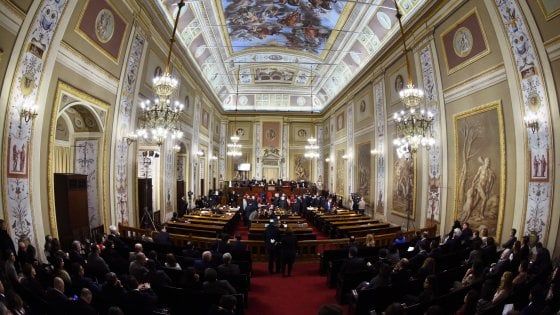 Maratona Finanziaria, la Regione torna ad assumere. Aiuti alle scuole private