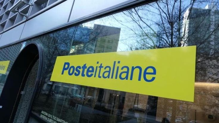 Poste, parte l'offerta su Tim. Obiettivo: creare la più grande piattaforma connessa italiana