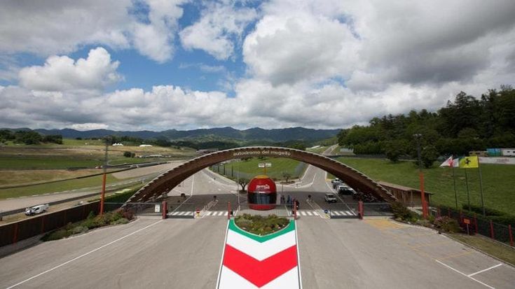 Dramma al Mugello: muore un motociclista. L’incidente causato dalla presenza di olio in pista