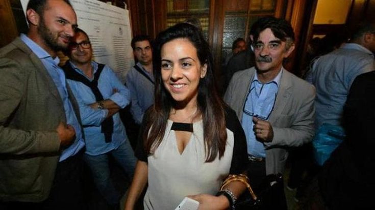 Maurodinoia lascia il gruppo del Pd: “Isolata e messa da parte dopo l’inchiesta su di me”