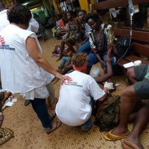 Repubblica Centrafricana, bambina di un anno uccisa in ospedale tra le braccia della madre