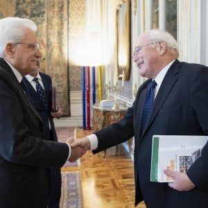 Cardani (AgCom): "Dai colossi di Internet un rischio di posizione dominante"