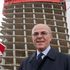 Generali, schermaglie sul vertice poi Greco incassa un plebiscito