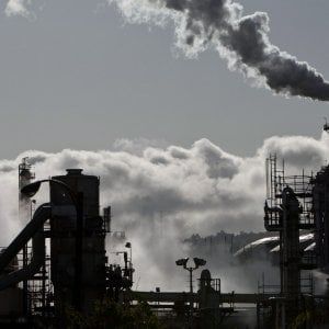 Energia: crolla il carbone, il futuro è delle rinnovabili