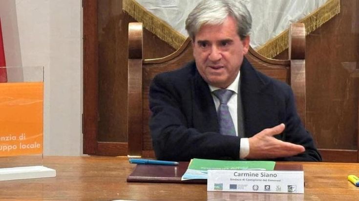 Sindaco nel Salernitano aggredito a bastonate da un uomo incappucciato