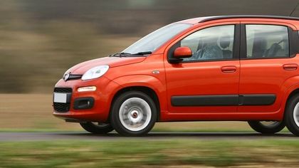 Dalla Fiat Panda gli auguri a tutti i nonni d’Italia