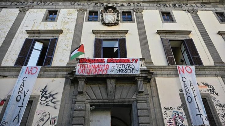 Napoli, occupata l’università L’Orientale. La ministra Bernini: “Sopraffazione, non partecipazione”