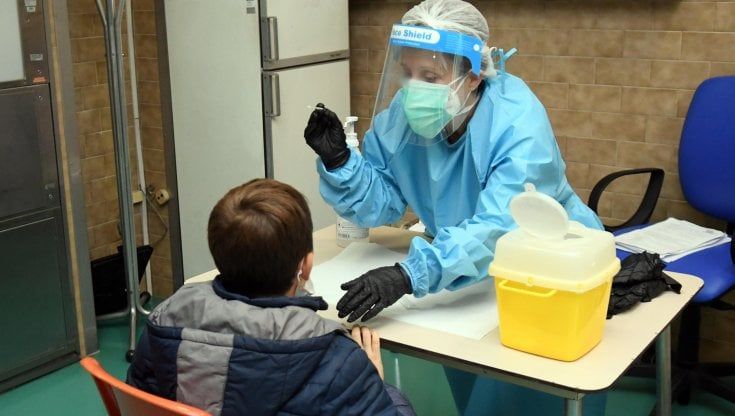 Salerno, a Cava dei Tirreni stretta su misure restrittive 