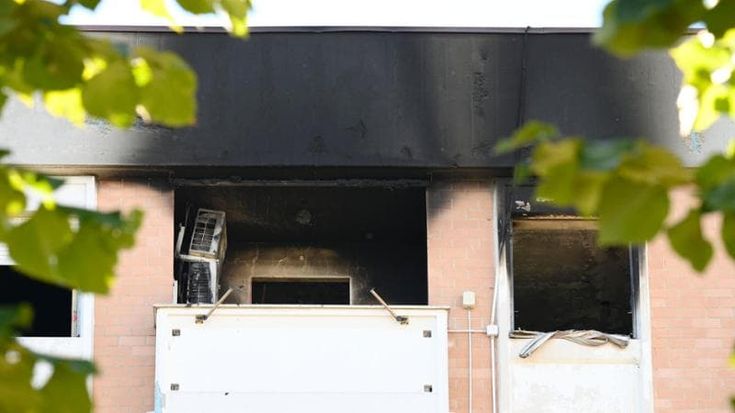 Incendio in un appartamento a Colli Aniene: morto l’inquilino. Si indaga sulle cause del rogo