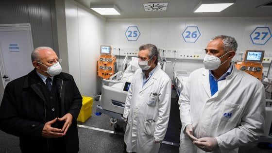 Pronto a Napoli l'ospedale modulare per il Coronavirus con 12 posti di terapia intensiva