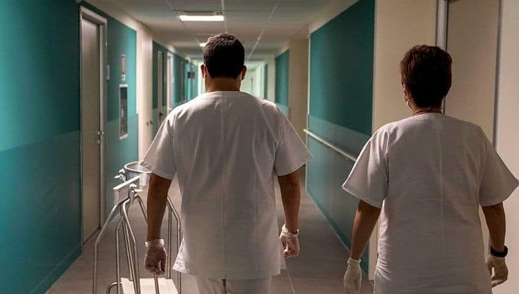 Un monsignore dietro al fallimento delle coop degli infermieri: buco da due milioni e mezzo