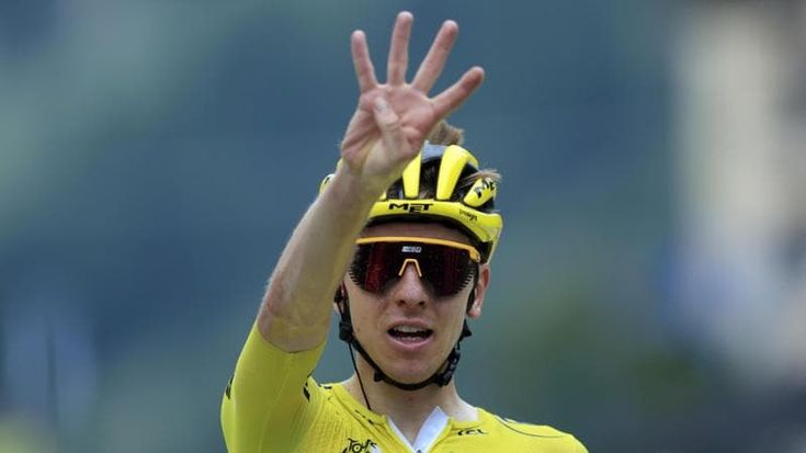 Tour de France, il poker di Pogacar tra numeri folli e record frantumati: “Siamo nell’età dell’oro del ciclismo”