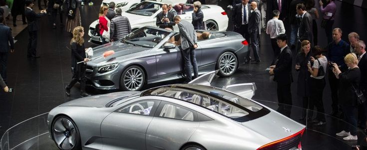 Mercedes, atto di forza al salone di Francoforte