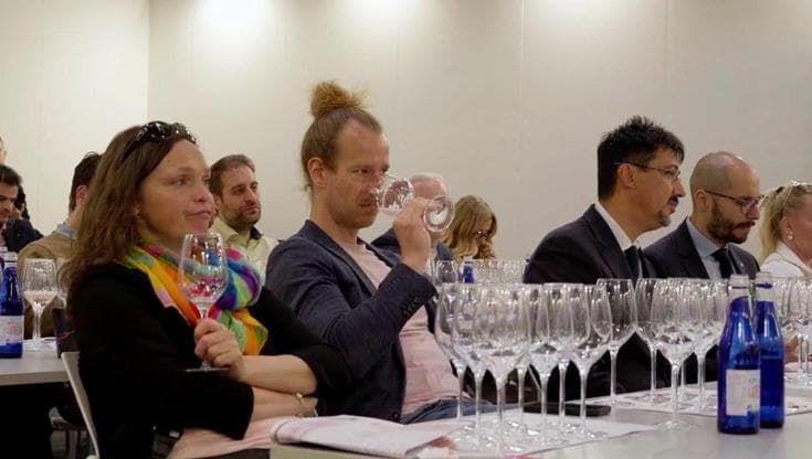 Vini senza alcol, a Vinitaly le degustazioni nella nuova area NoLo Experience