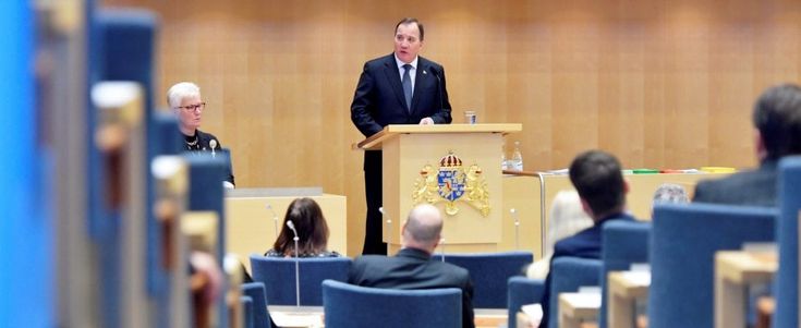 Svezia all'attacco: fra 11 anni vietate tutte le auto a benzina o diesel