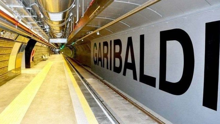 Napoli, metro linea1: i treni si fermano a Dante