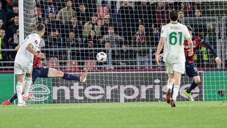 Pellegrini replica a Bernardeschi: Bologna-Roma 1-1, la qualificazione si deciderà all’Olimpico