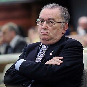 Squinzi a Renzi: "Coraggio su articolo 18, no al Tfr in busta paga"