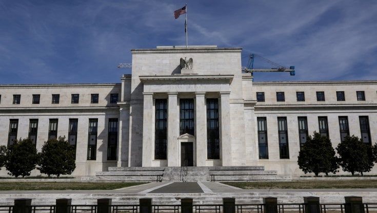 I mercati appesi a Powell: dovrà dire se l'inflazione è "transitoria" o "duratura" 