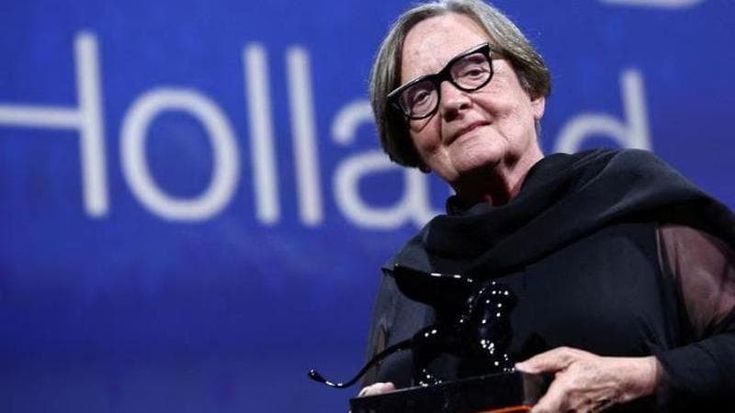 Polonia al voto, parla Agnieszka Holland la regista odiata dalla destra: “Non siamo più una democrazia compiuta”