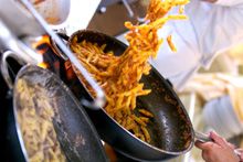 Un baccanale di spaghetti e rigatoni
