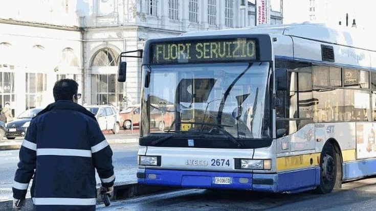 Mancano autisti nei weekend, Gtt cerca volontari per guidare tram e bus