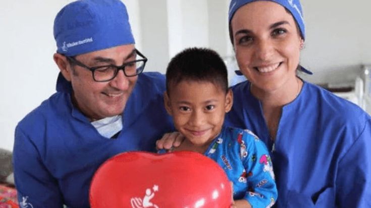 “Cuore Bambini”, la missione che porta diagnosi, cure e futuro ai piccoli nel mondo