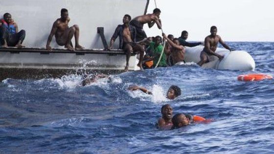 Portiamo su quelle navi le nostre voci e i nostri corpi