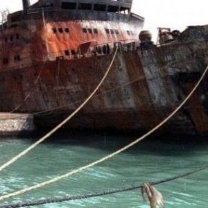 Moby Prince, i familiari delle vittime fanno causa allo Stato: "Noi come Ustica"