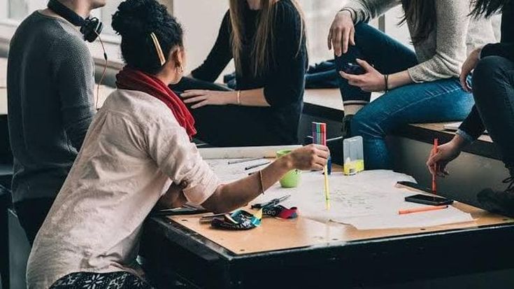 Disuguaglianze: l’Italia è penultima in Europa per giovani laureati, subito dopo la Romania