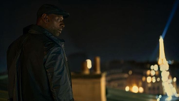 Omar Sy: “Potrei fare Lupin fino alla pensione. Il furto al Louvre? A volte la realtà supera tutto”