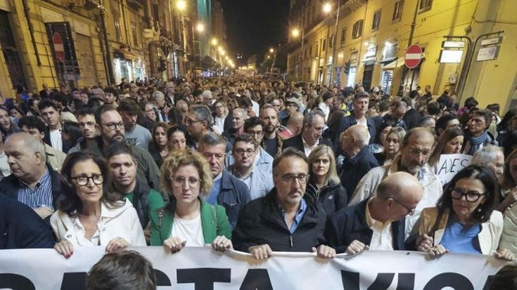 Social network e piazze reali: la trincea dei volontari contro il degrado di Palermo