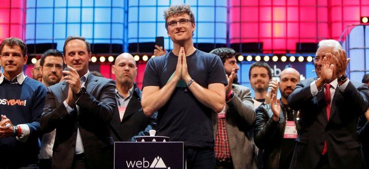 Il digitale non è più un mondo a parte