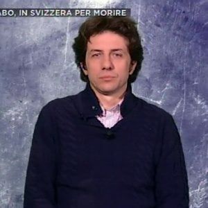 Marco Cappato: "Lo so, rischio il carcere, perciò mi autodenuncio"