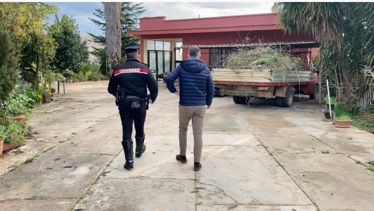 Marito e moglie uccisi a Carovigno, sequestrato un fucile a casa del fratello dell'uomo. S'indaga su una lite per l'eredità