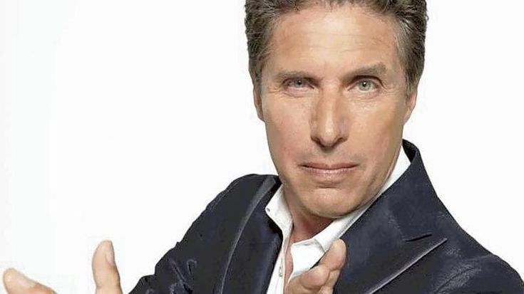 Con Raul Cremona il Festival della Magia: in viaggio attraverso un mondo di illusioni