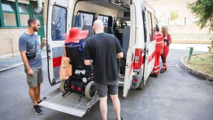A 82 anni fa lo sciopero della fame per la figlia disabile: "Dignità per i nostri ragazzi?"