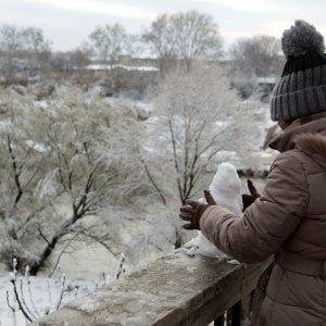 Città in tilt per le nevicate, ecco i benefici di una giornata sulla neve